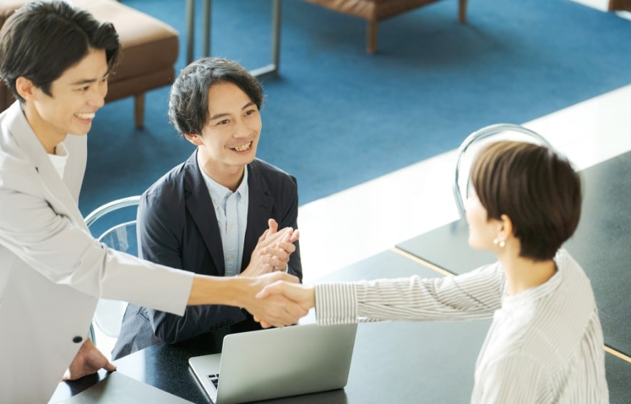 お問合せからご紹介まで最短1日!!